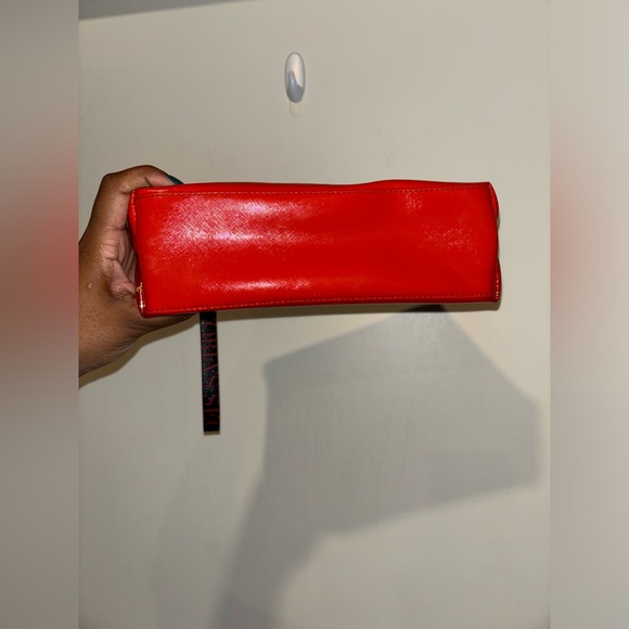 Victoria Secret Bag - Picture 4 of 4